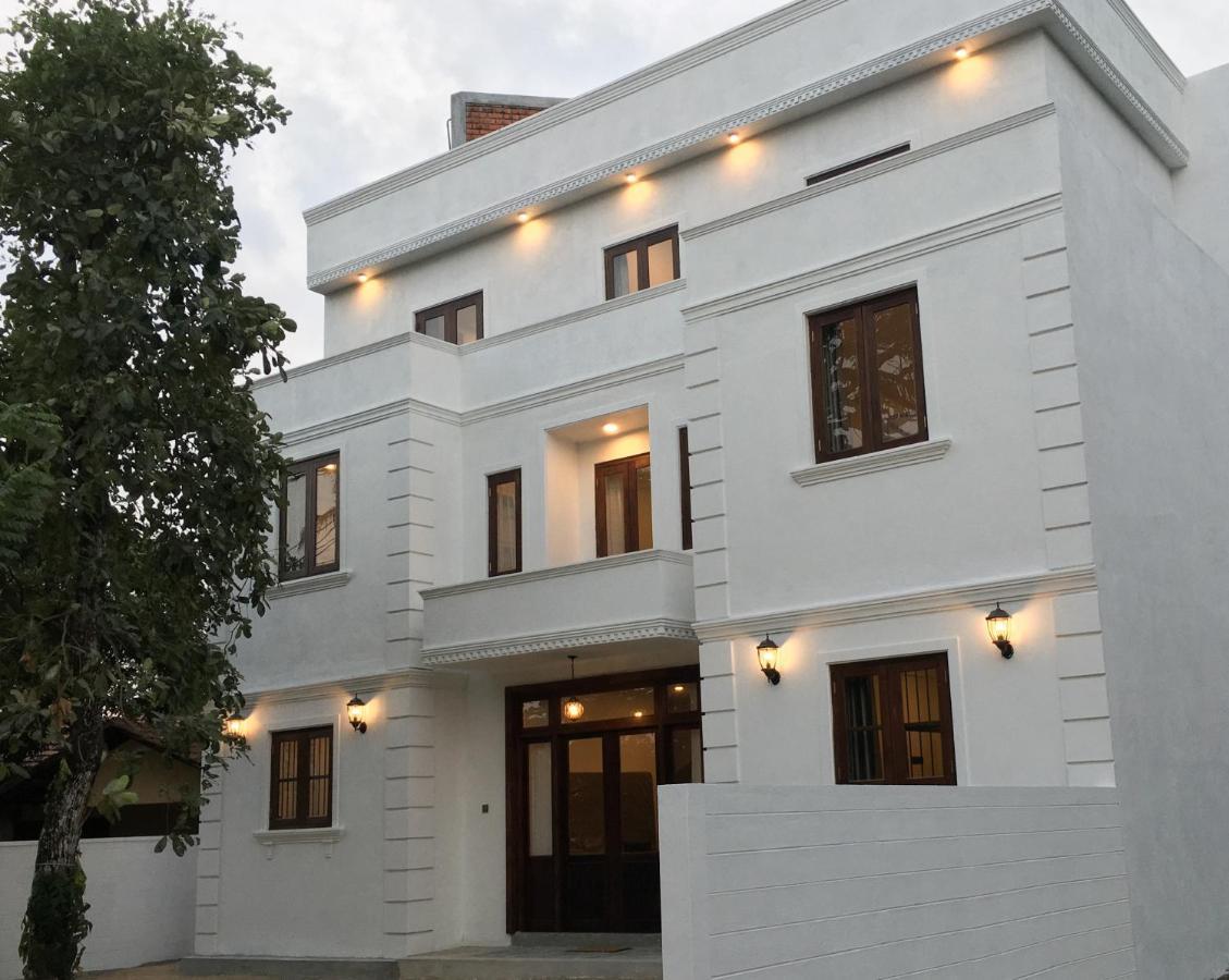Grand Elephant Mirissa Exterior photo